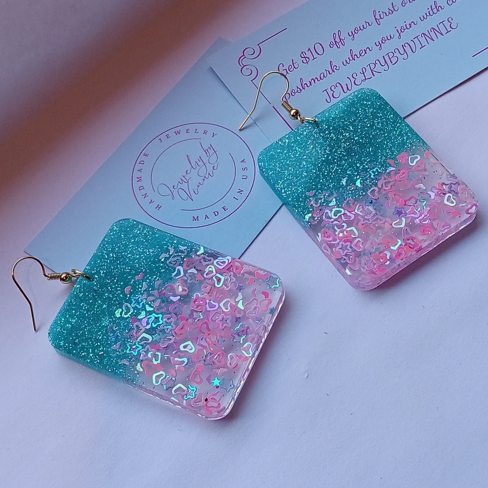 Hand Crafted Pink And Teal Caribbean Sunset Collection Rectangles - Picture 3 of 6